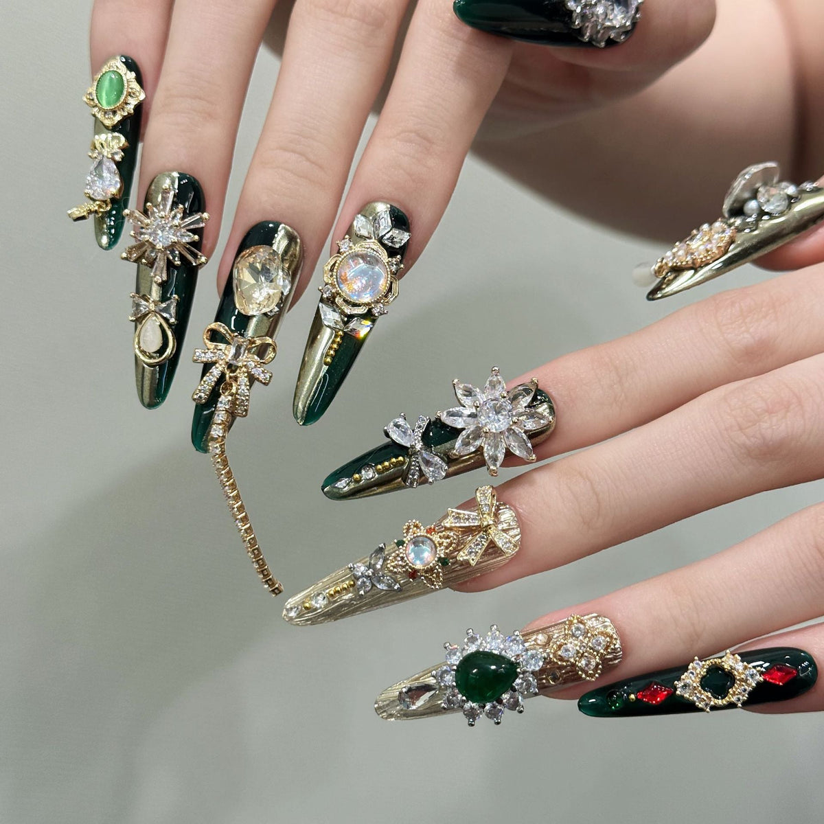 Zenobia by Gattina, luxury hand-crafted press-on nails
