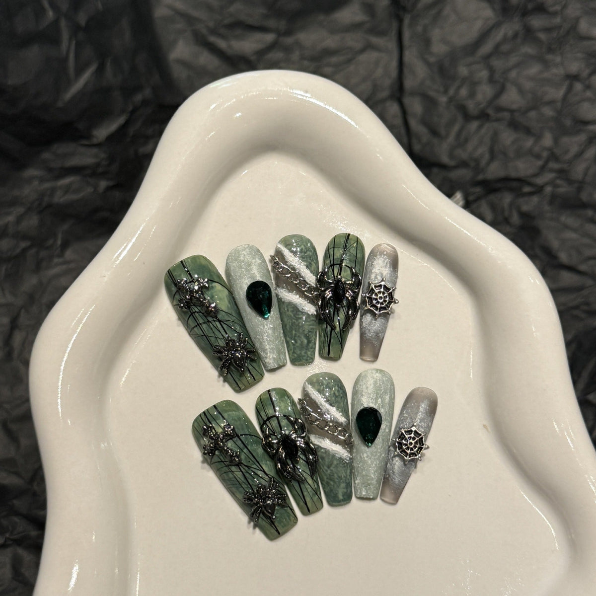 Venom by Gattina, luxury hand-crafted press-on nails