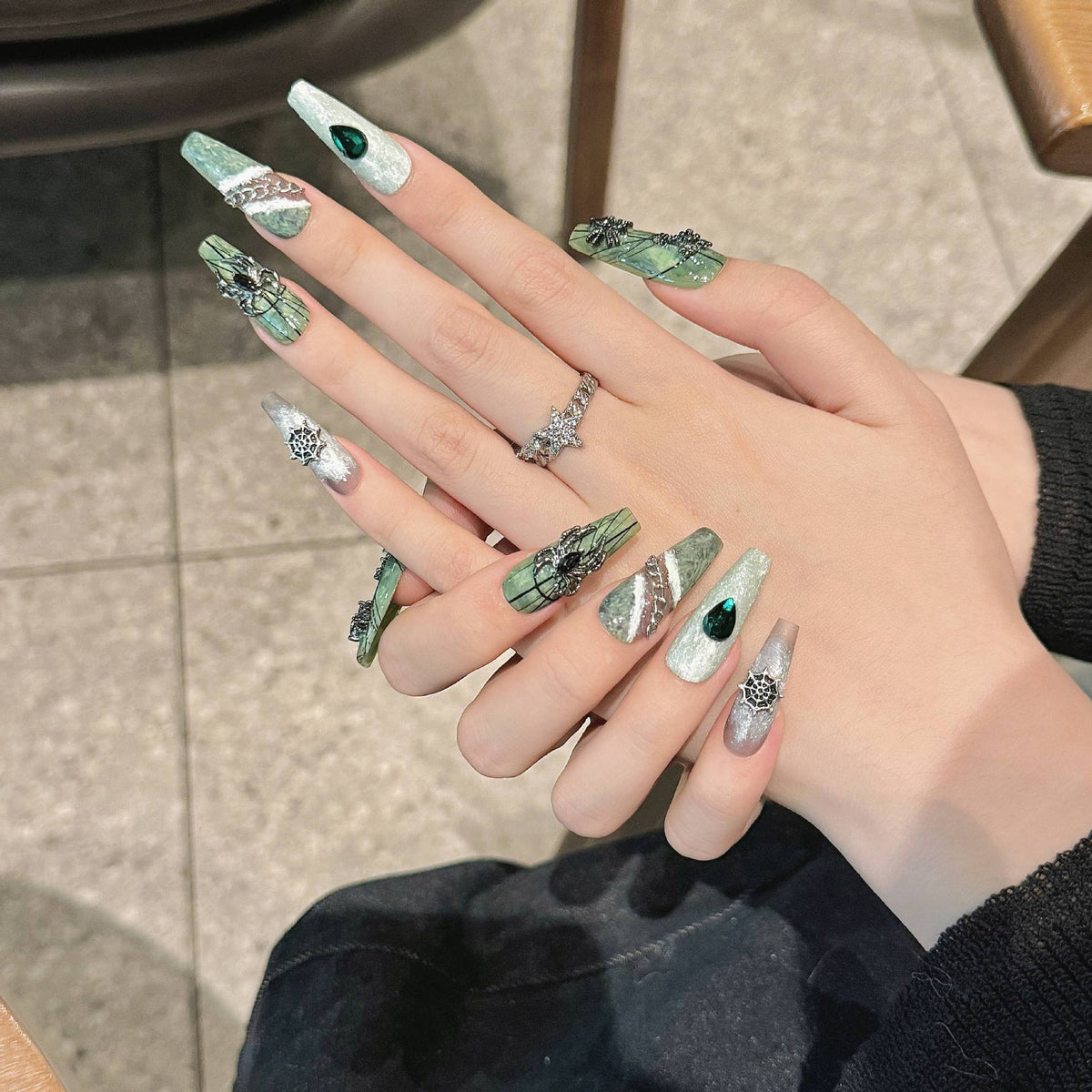 Venom by Gattina, luxury hand-crafted press-on nails