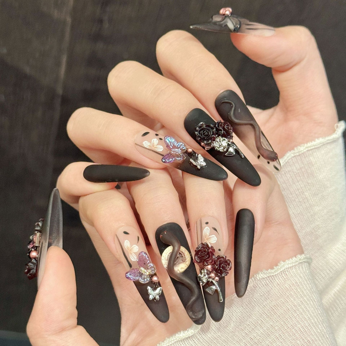 Nocturne by Gattina, luxury hand-crafted press-on nails