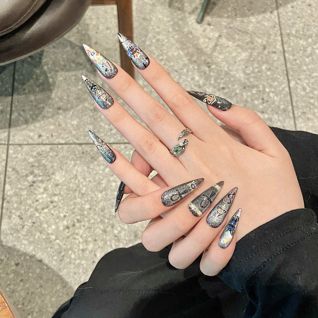 Pharaoh's Curse by Gattina, luxury hand-crafted press-on nails