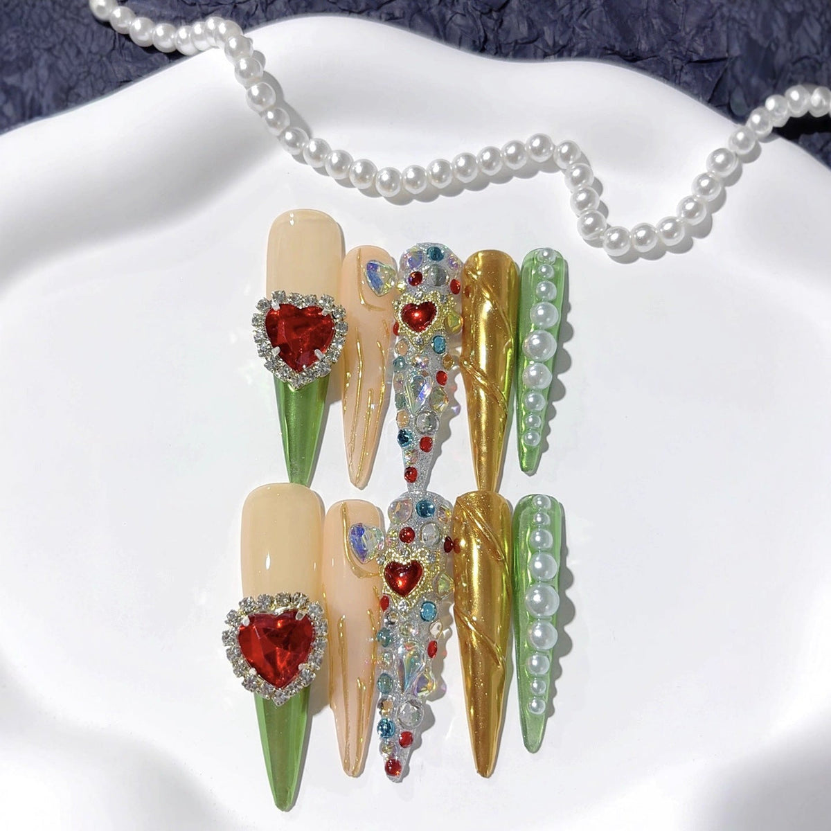 Vintage Palace Heart Gem Press On Nails – Image 2