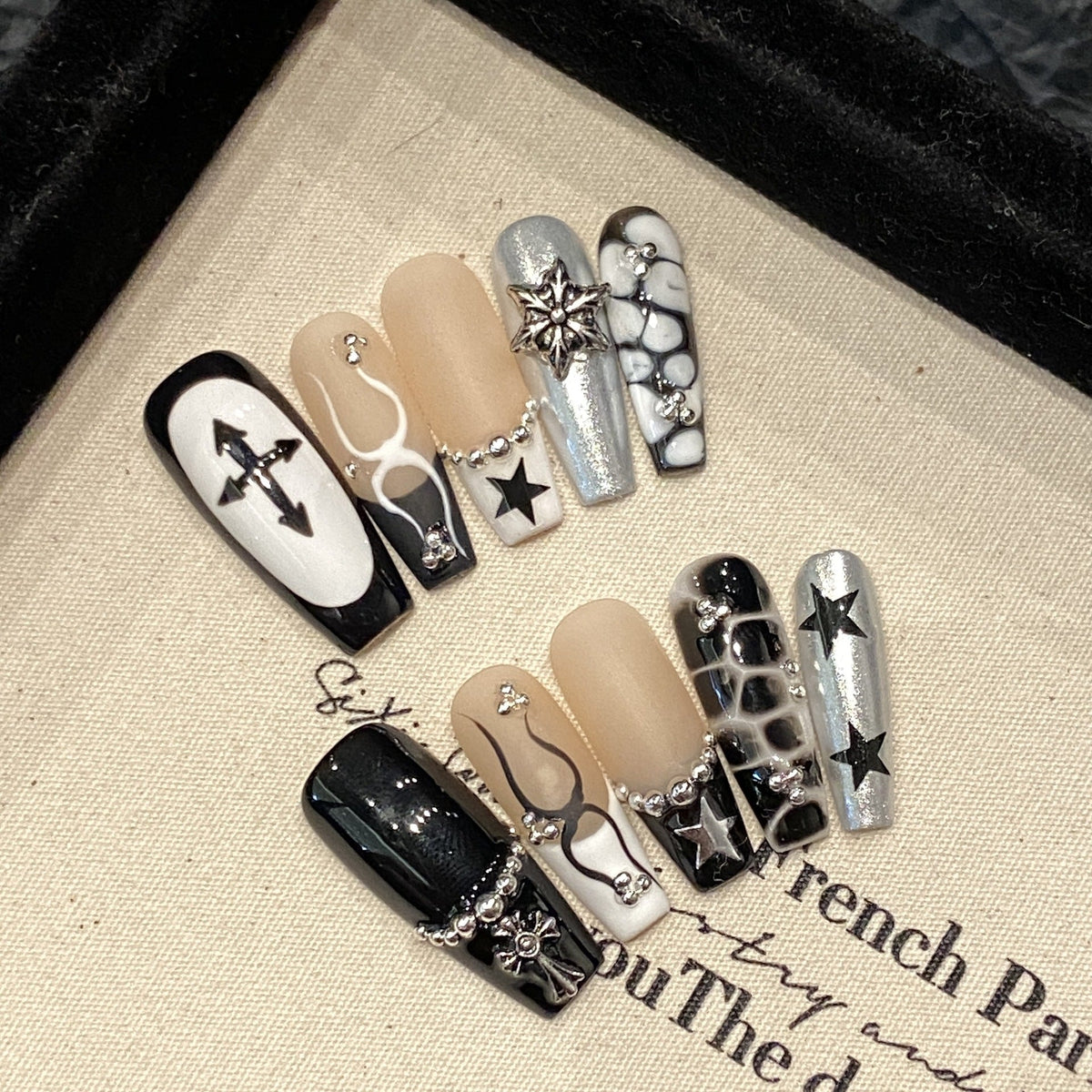 Siren's Coffin by Gattina, luxury hand-crafted press-on nails