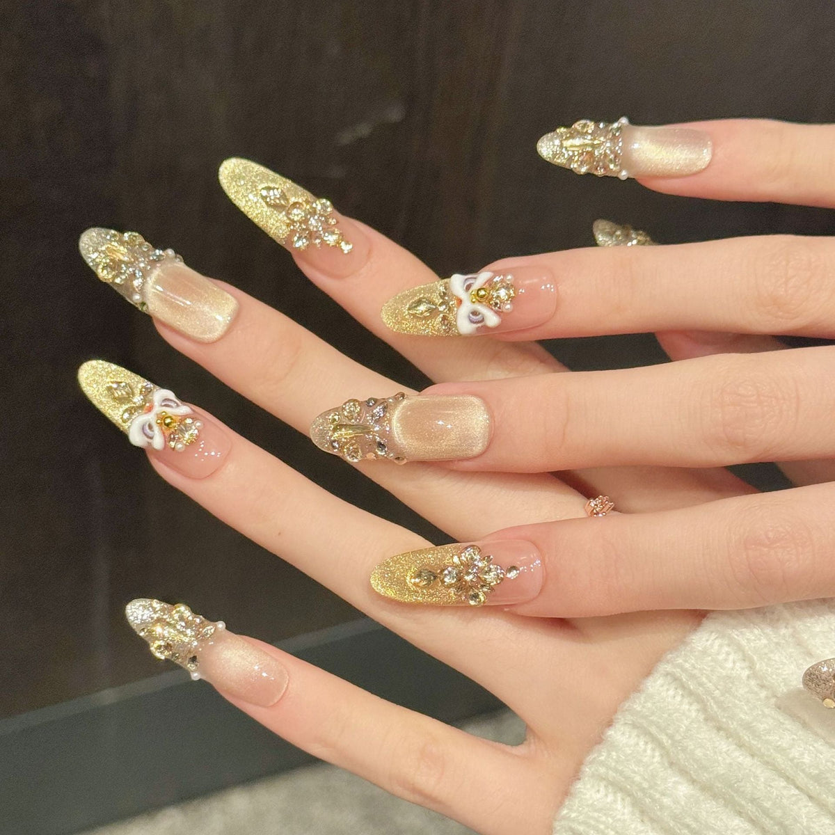 Royal Opera Collection: "Golden Phoenix Ballet" – Long Coffin Press-On Nails – Image 2