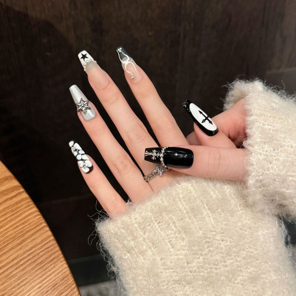 Siren's Coffin by Gattina, luxury hand-crafted press-on nails