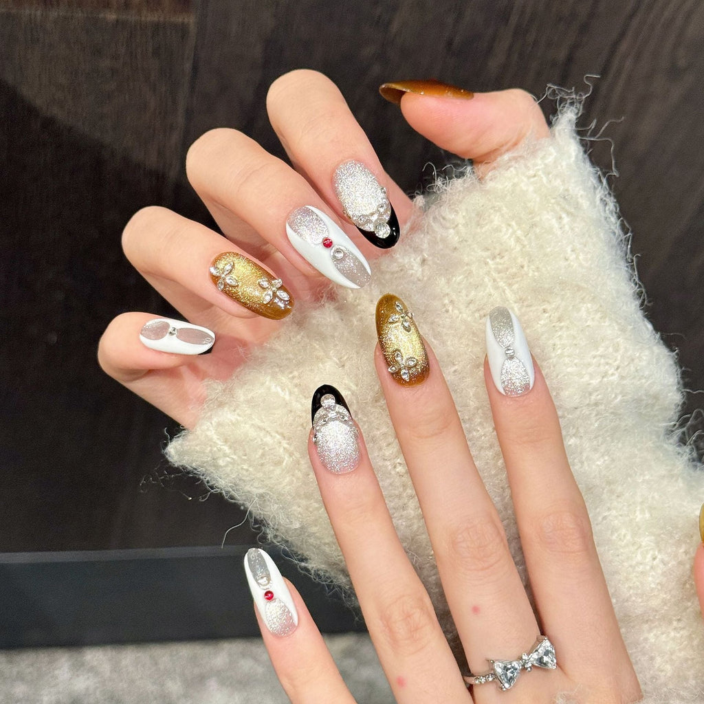 Golden Sphinx by Gattina, luxury hand-crafted press-on nails