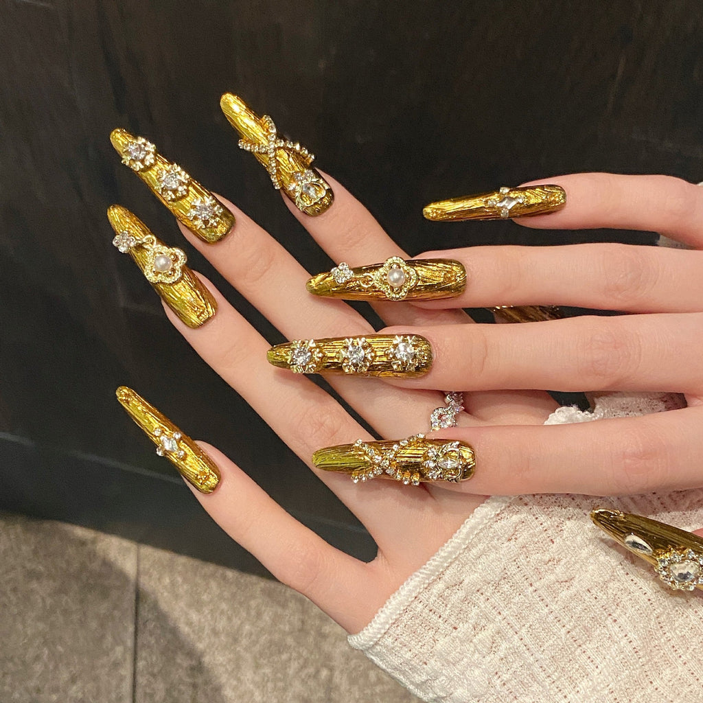 Versailles by Gattina, luxury hand-crafted press-on nails