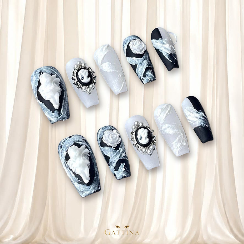 Dark Romance by Gattina, luxury hand-crafted press-on nails