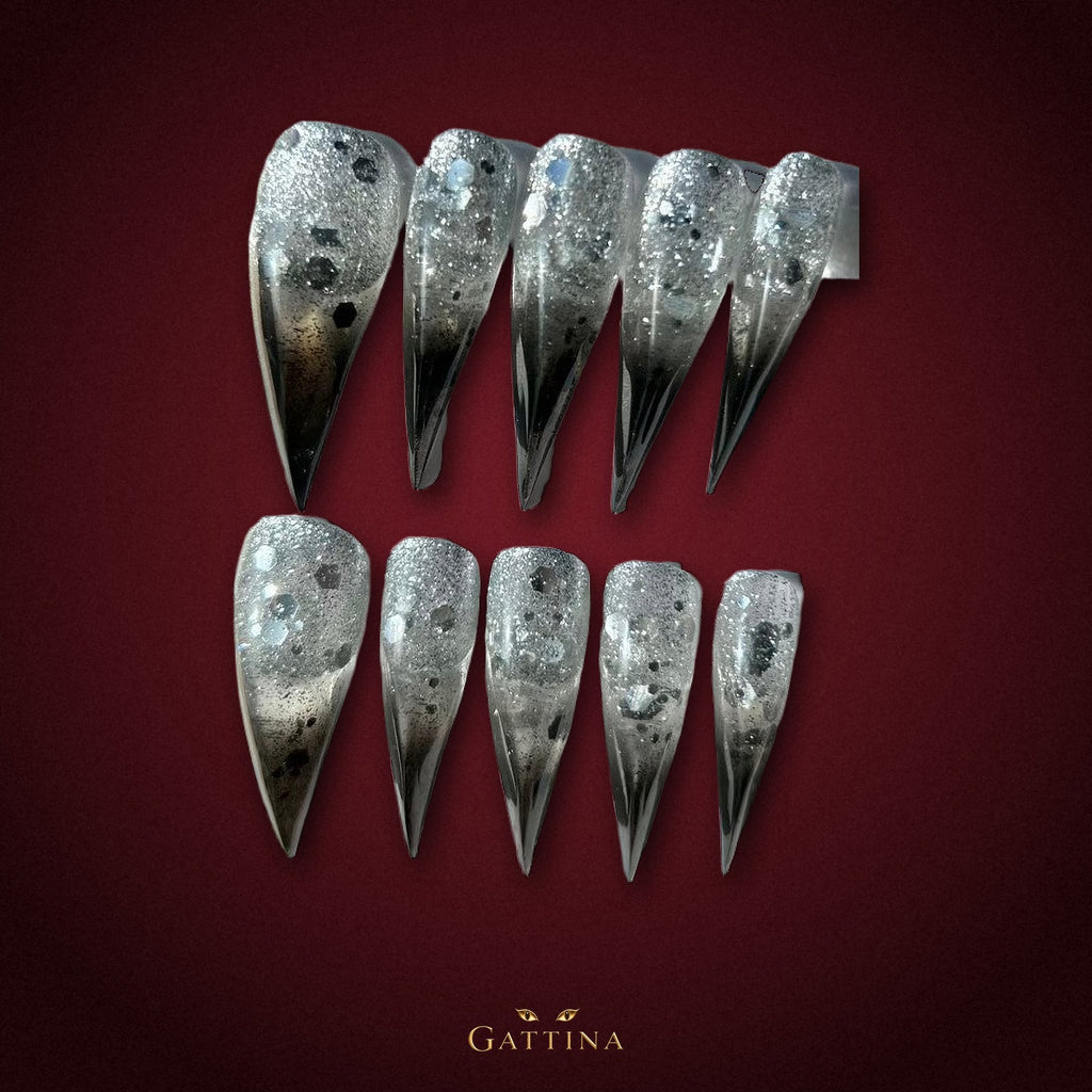 Dragon's Claw by Gattina, luxury hand-crafted press-on nails